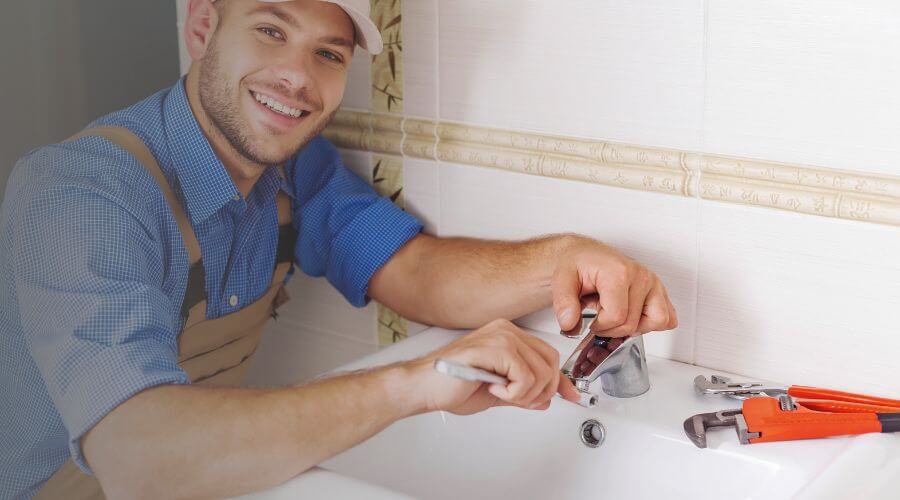 Professional clogged drains services in Bedford, IA